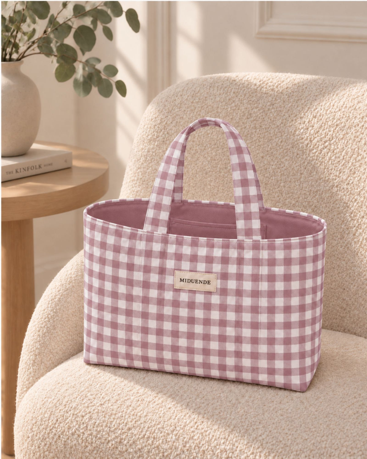 Bolso shopper en tela de vichy malva con bolsillo interior y forro, personalizable.
