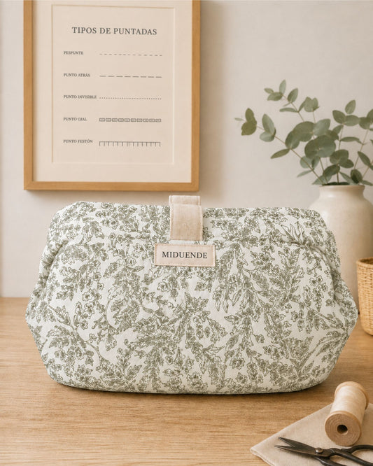 Bolsa de labores con boquilla en estampado Jara Verde personalizada de MiDuende