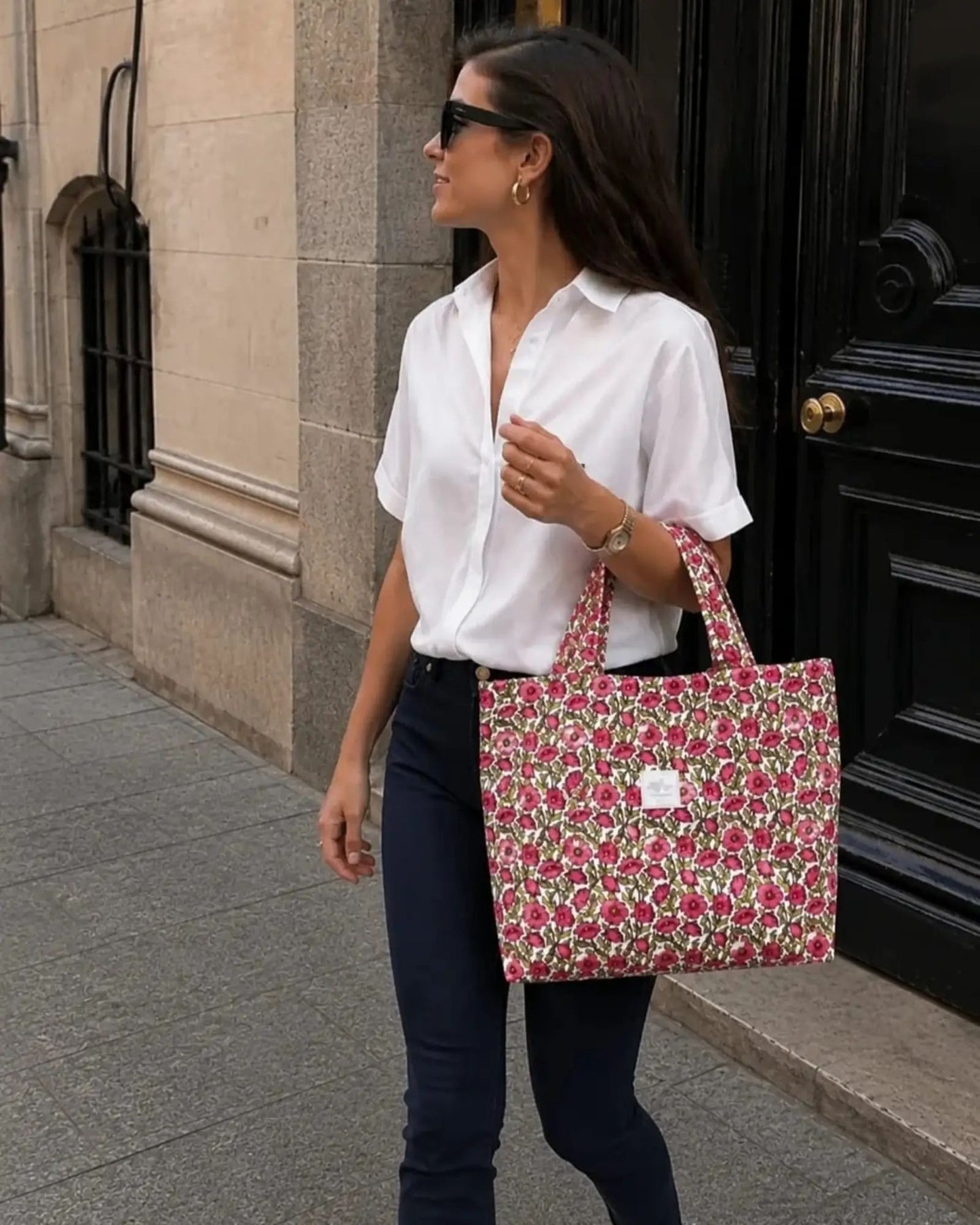 bolso-rodas-rojo-modelo