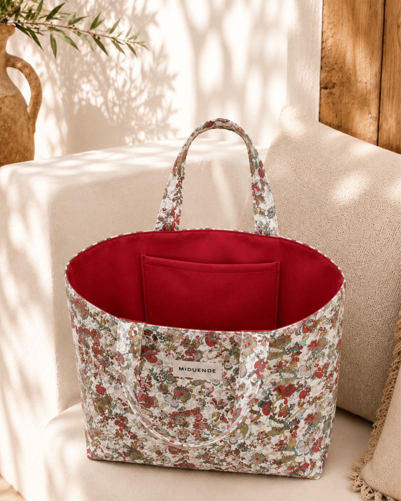 Bolso shopper en tela de algodón aire de sevilla con asas cortas y bolsillo interior para tu dia a dia