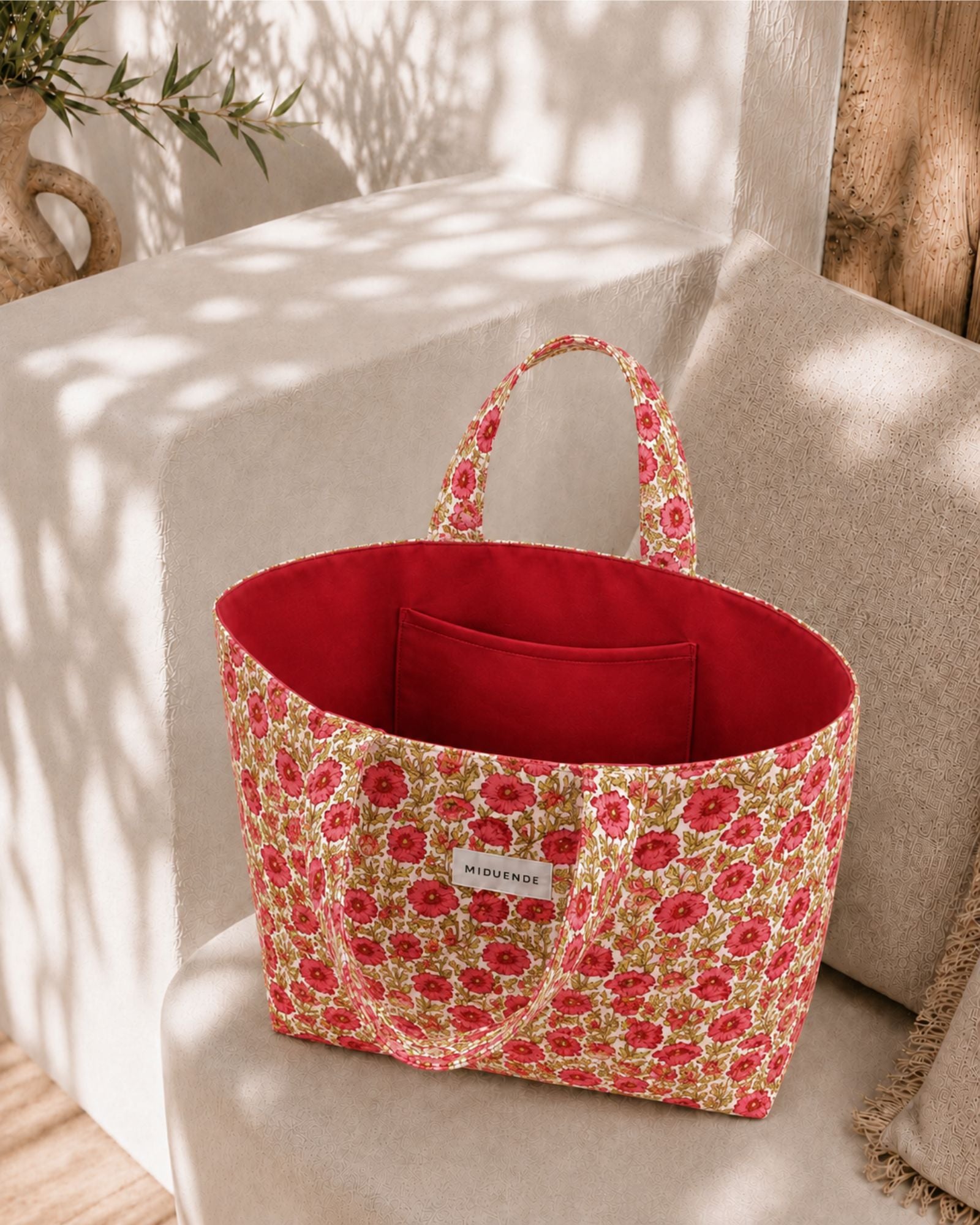 Bolso shopper Rodas rojo con bolsillo interior para tu dia a dia de Miduende