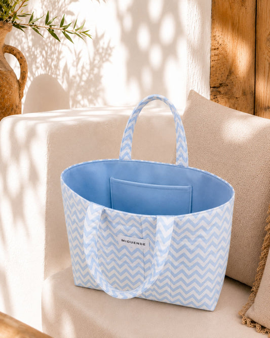 Bolso shopper en loneta de zigzag azul con bolsillo interior personalizable para mujer de MiDuende