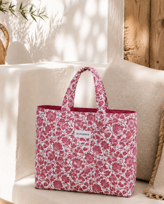 bolso shopper Frambuesa de tela de algodón con asas cortas para llevarlo del brazo o de la mano.