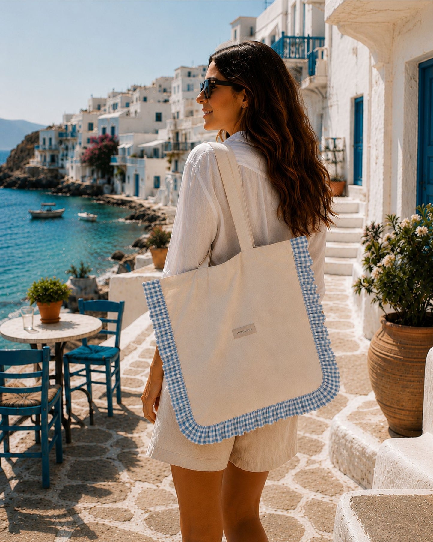 bolso tote en lino con volante decorativo en vichy azul personalizable de MiDuende