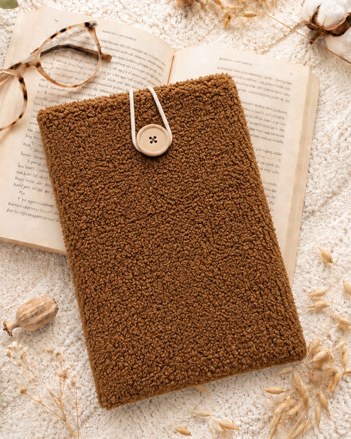 escritorio-funda-borreguito-marron