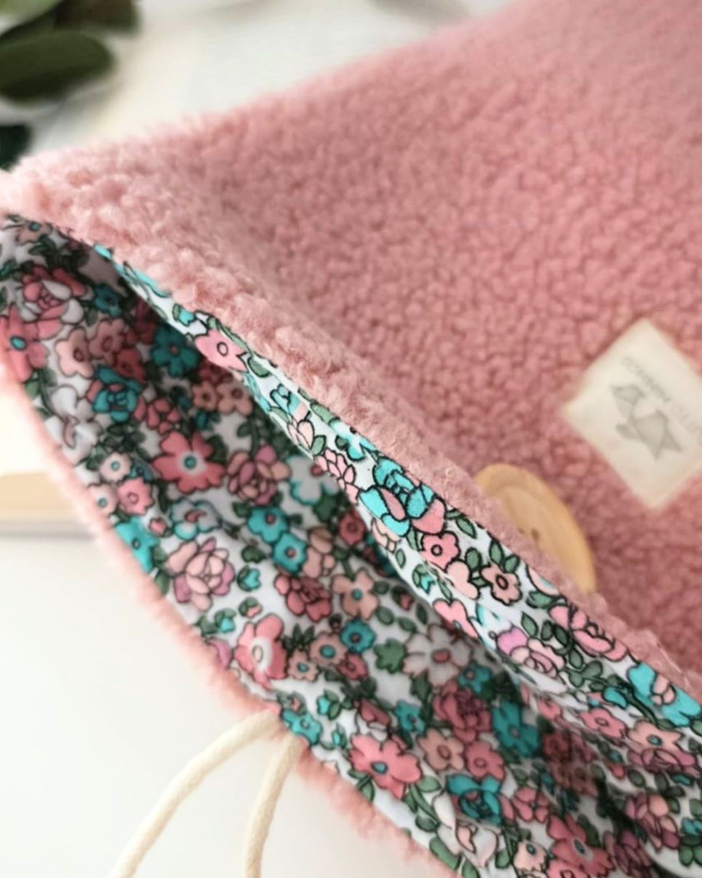 funda-libro-borreguito-rosa-detalle