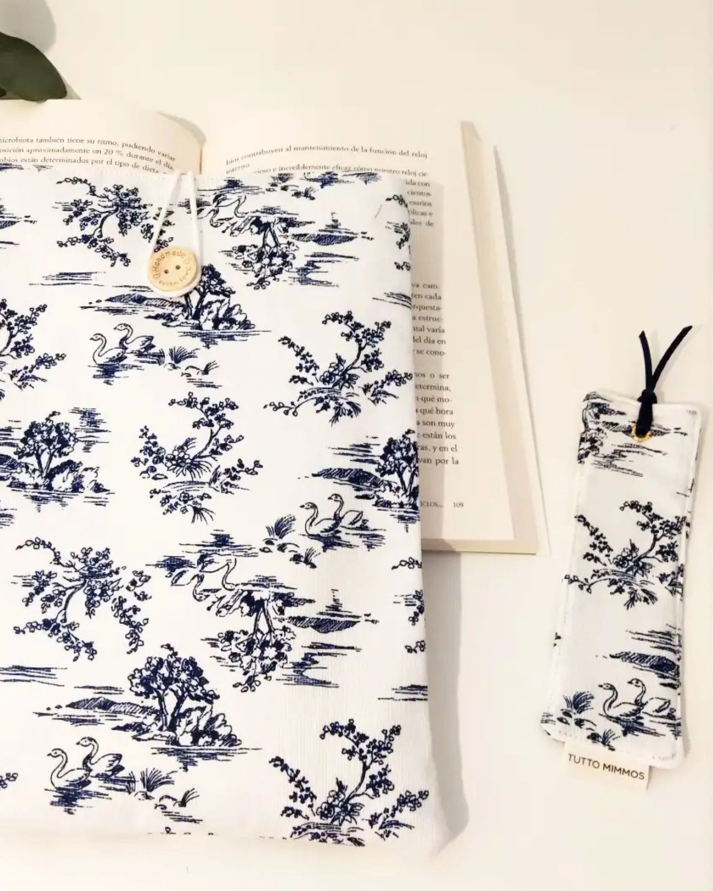 funda-libro-toile-marcapaginas