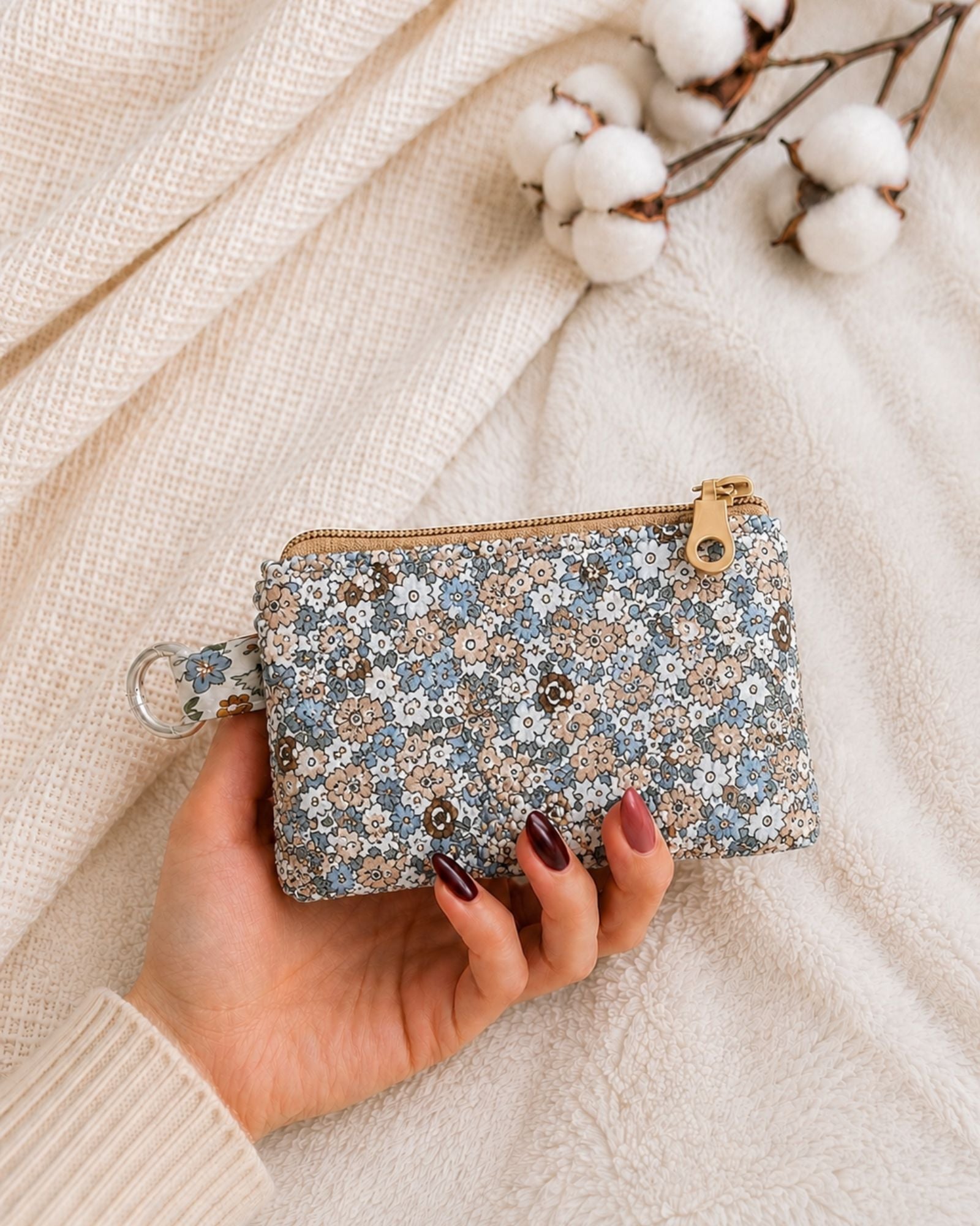 monedero-floral-azul