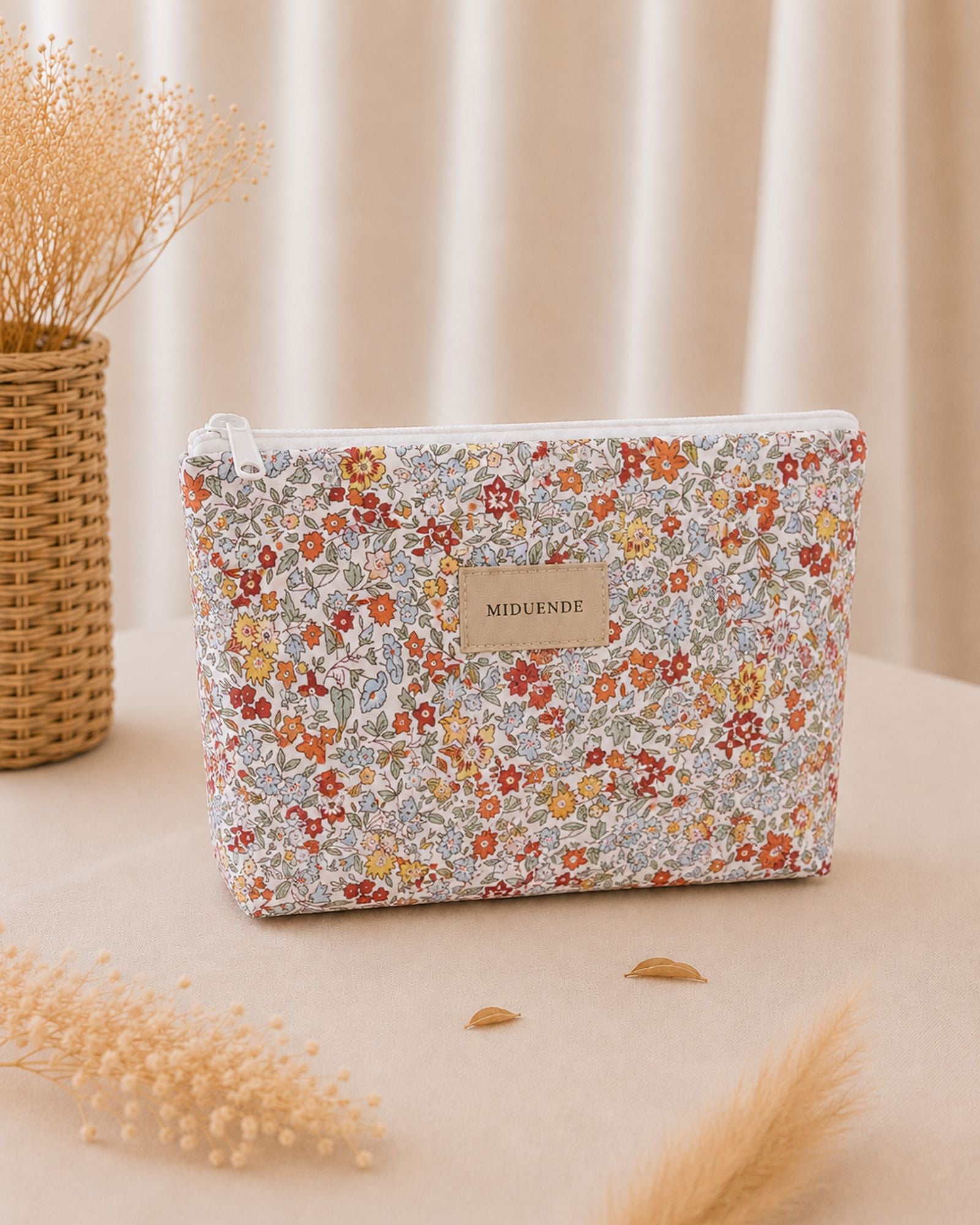 Neceser básico personalizado Floral marrón de algodón acolchado Miduende 32x24 cm
