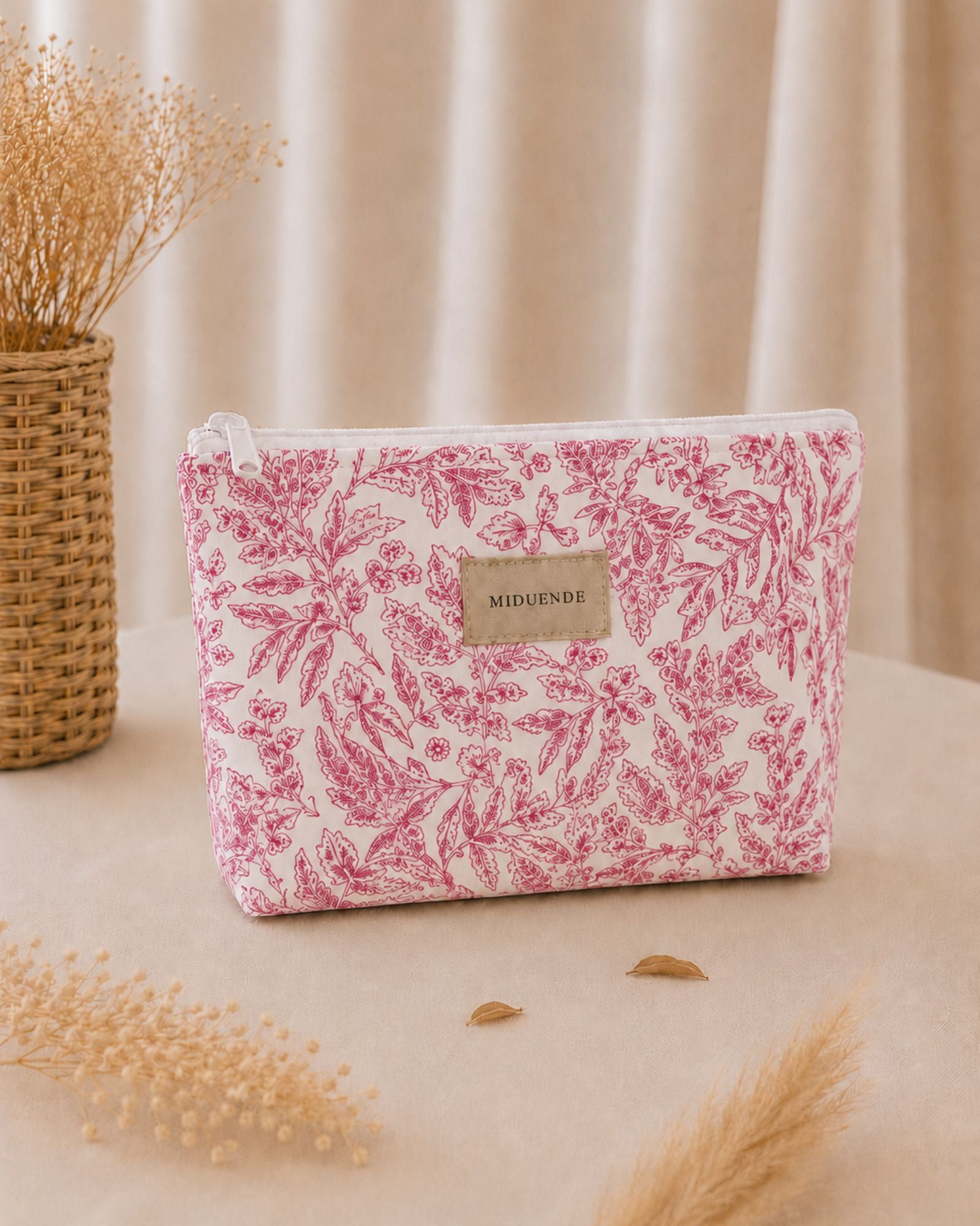Neceser básico personalizado Jara Rosa de algodón acolchado Miduende 32x24 cm