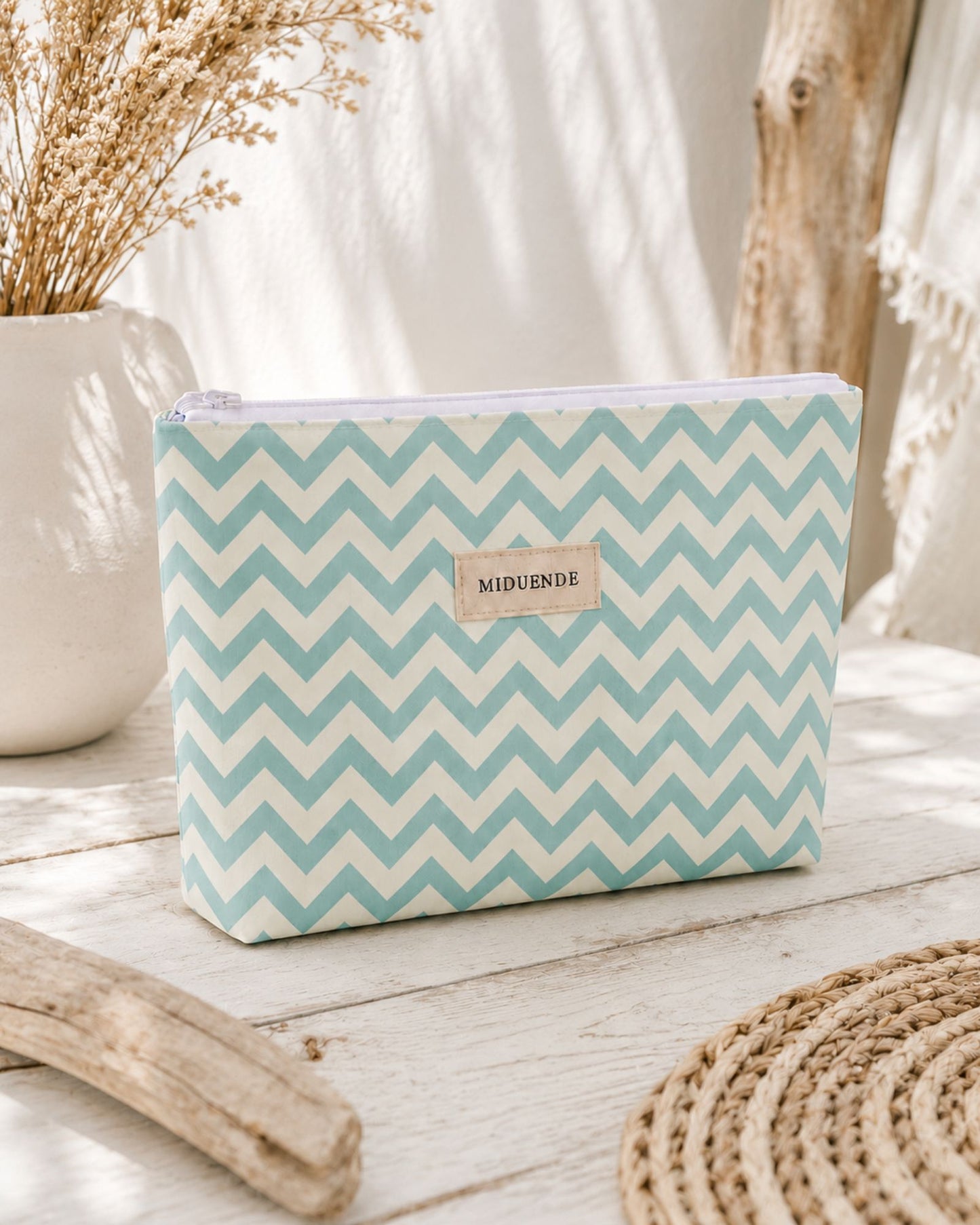 neceser maxi en tela zigzag verde personalizable de Miduende