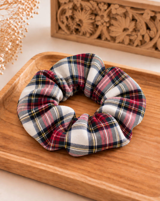 Completa tus otufits de invierno con el coletero Balmoral de MiDuende