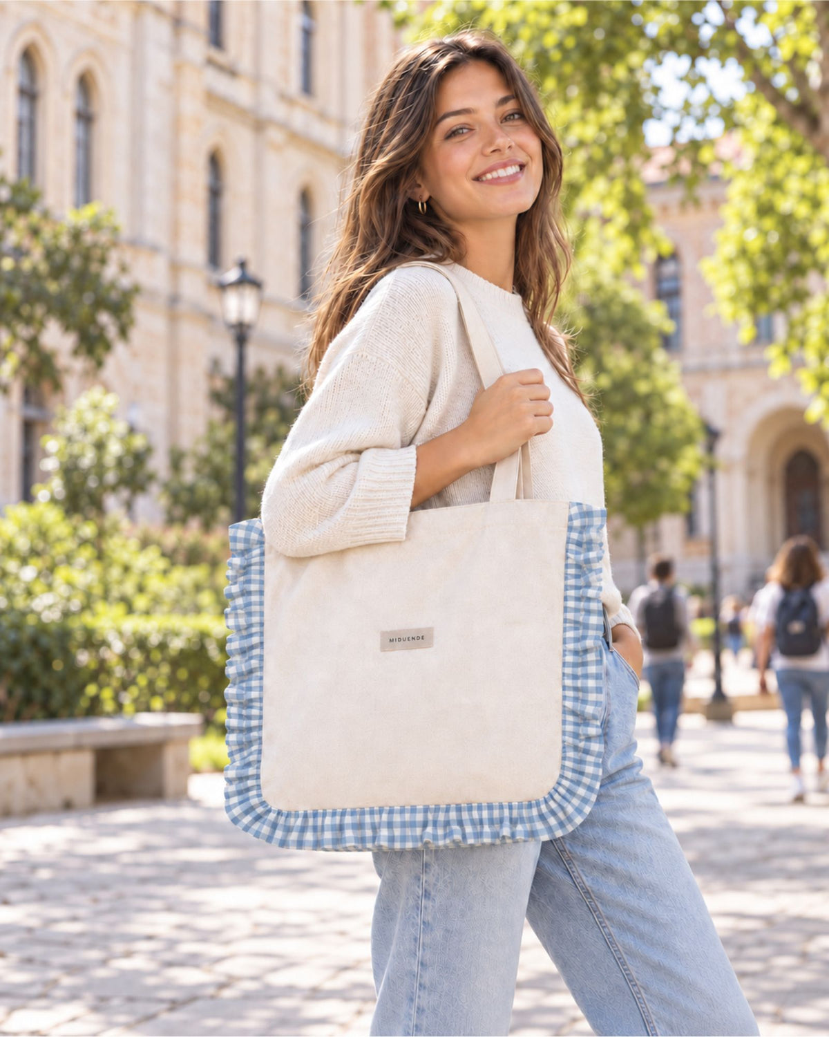 Bolso tote de lino natural con volante decorativo en tela vichy azul personalizable de MiDuende