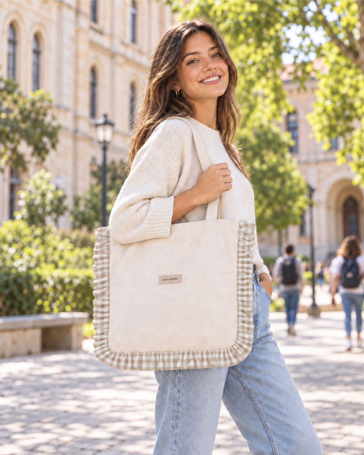 Bolso tote de lino natural con volante decorativo en tela vichy beige personalizable de MiDuende