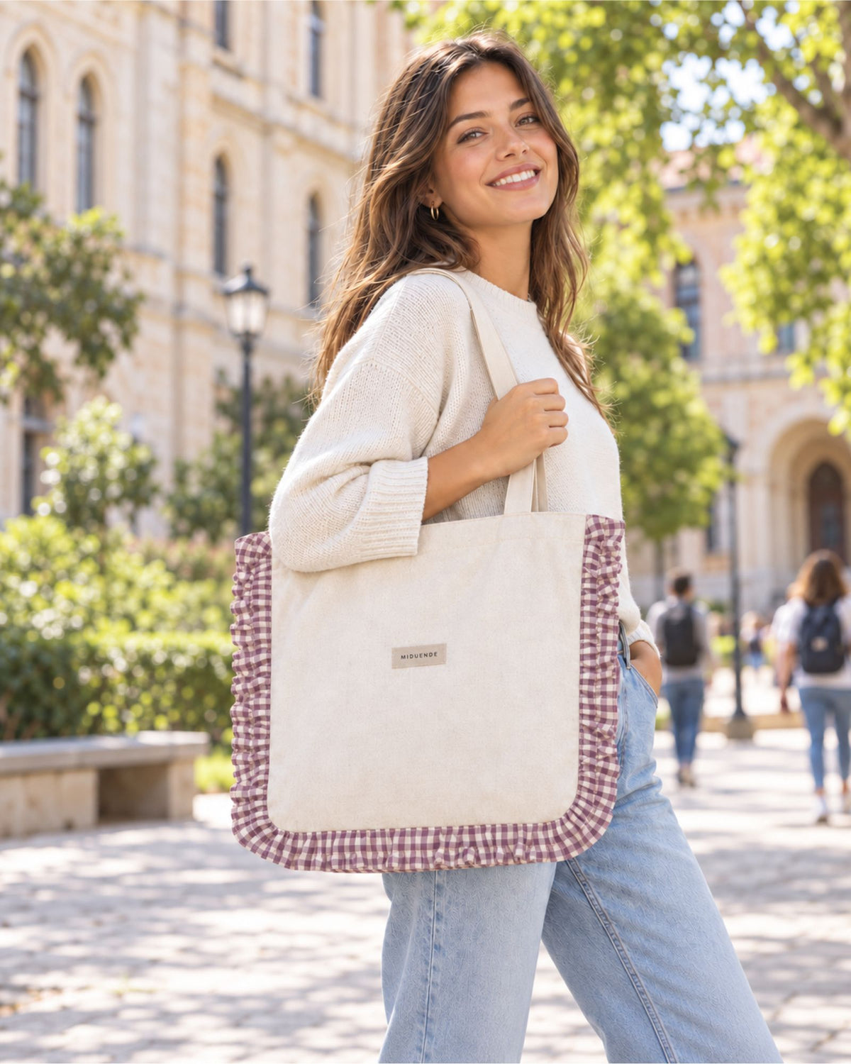 Bolso tote de lino natural con volante decorativo en tela vichy malva personalizable de MiDuende