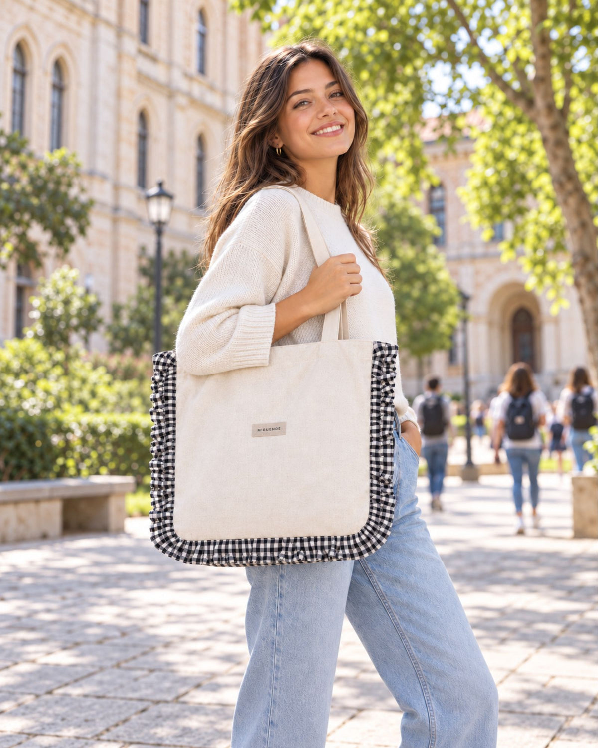 Bolso tote de lino natural con volante decorativo en tela vichy negro personalizable de MiDuende